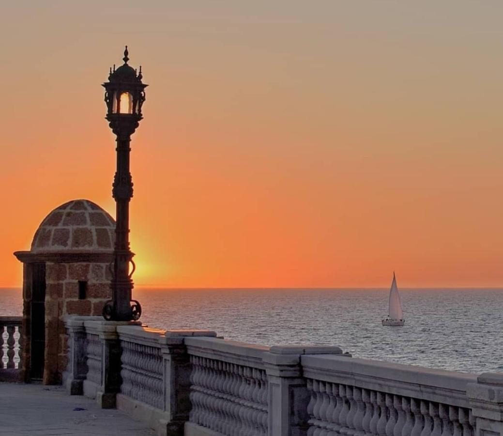 Ferienwohnung El Rincon De La Caleta Cádiz Exterior foto